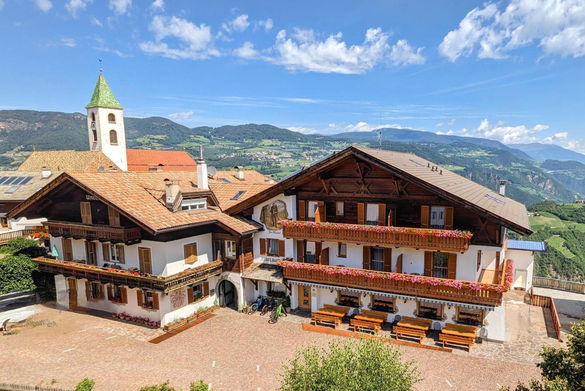 Gasthof Pizzeria Unterwirt คอลเลปิเอตรา ภายนอก รูปภาพ